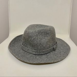 Wool Fedora in Grey LIKE NEW